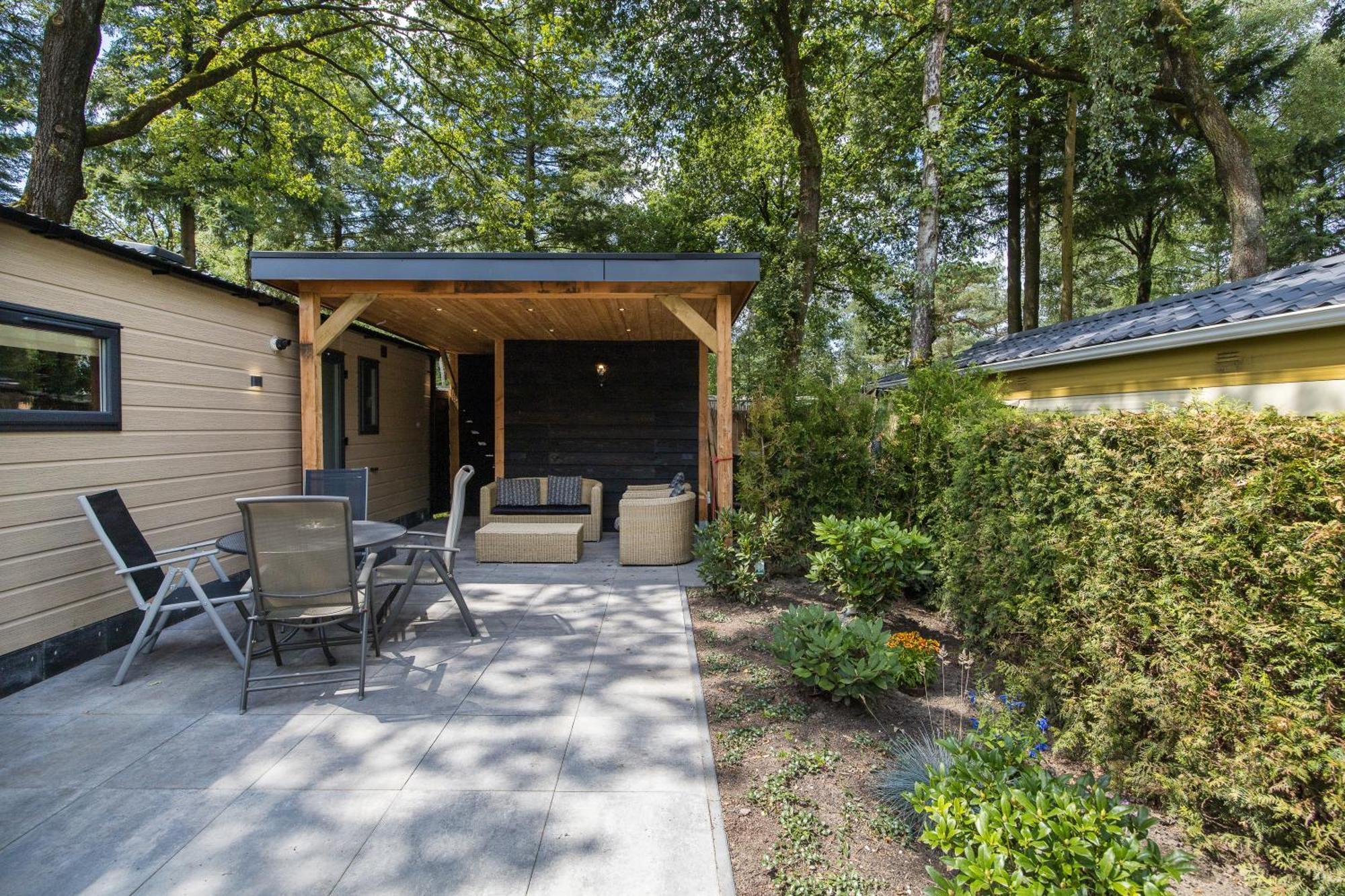 Veluwe Hoenderloo Luxury Chalet With Private Sauna And Hot Tub - Swimming Pool Tennis Court Supermarket Bowling Alley Theatre And Entertainment For Children Exterior photo