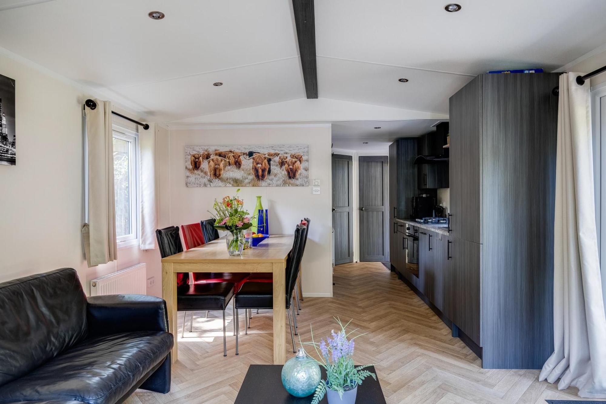 Veluwe Hoenderloo Luxury Chalet With Private Sauna And Hot Tub - Swimming Pool Tennis Court Supermarket Bowling Alley Theatre And Entertainment For Children Exterior photo